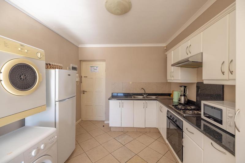 To Let 2 Bedroom Property for Rent in Grahamstown Central Eastern Cape